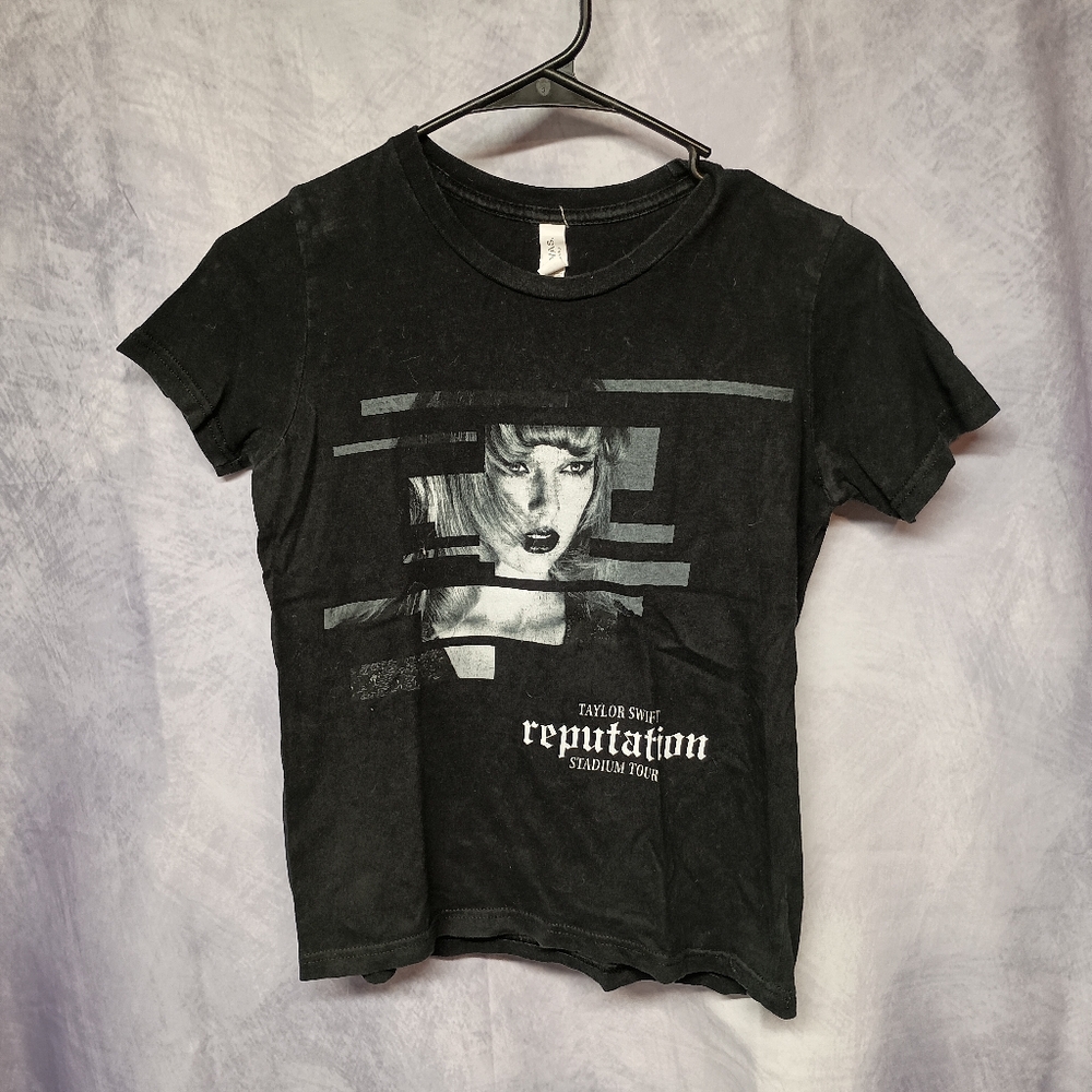 Taylor Swift 2018 Reputation‎ Tour Youth Tee